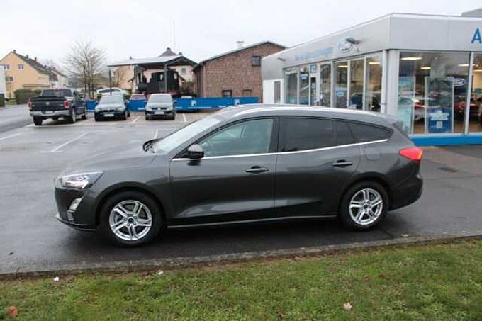 Ford Focus Turnier 1.5 AUTO Ecobl Cool & Connect*LED*