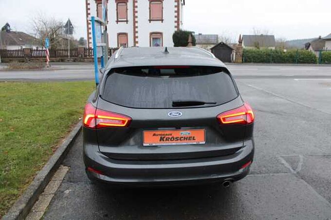Ford Focus Turnier 1.5 AUTO Ecobl Cool & Connect*LED*