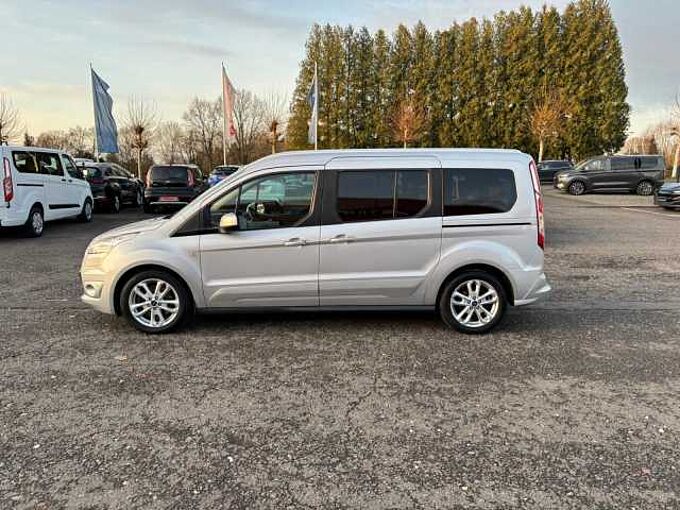 Ford Grand Tourneo 1.5 TDCI Connect Titanium