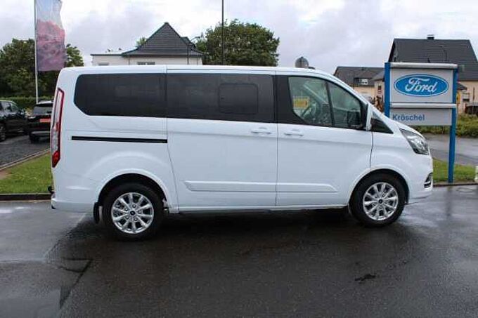 Ford Tourneo Custom 2.0 EcoBl 320 L1 Tit. Auto+AHK