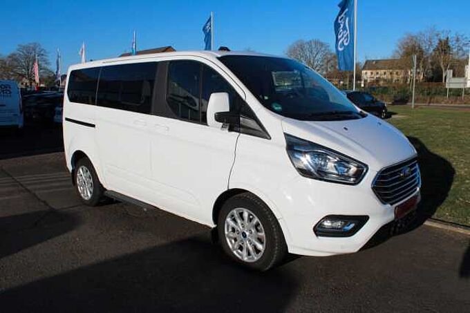 Ford Tourneo Custom 2.0 EcoBl 320 L1 Tit. Auto+AHK