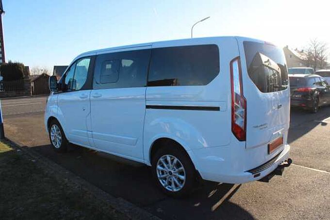 Ford Tourneo Custom 2.0 EcoBl 320 L1 Tit. Auto+AHK