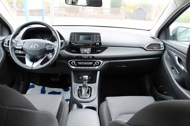 Hyundai i30 cw SELECT*BLUETOOTH*