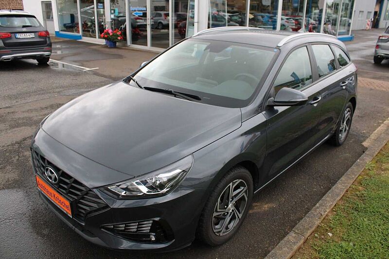 Hyundai i30 cw SELECT*BLUETOOTH*