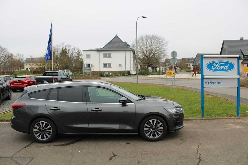 Ford Focus Tur. Titanium X+ACC+Winter P. +Navi+Head Up
