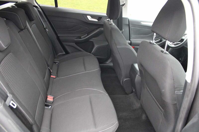 Ford Focus Tur. Titanium X+ACC+Winter P. +Navi+Head Up