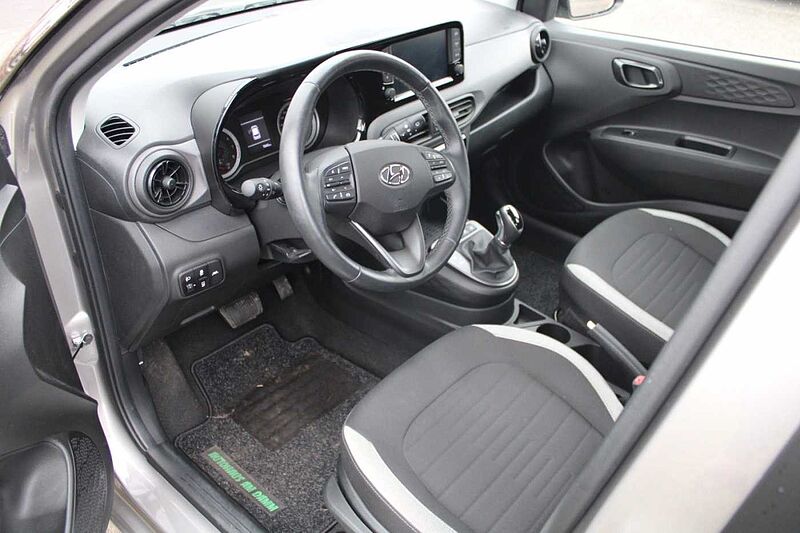 Hyundai i10 Trend 1.2l+Komfort-Paket+DAB+Induktion