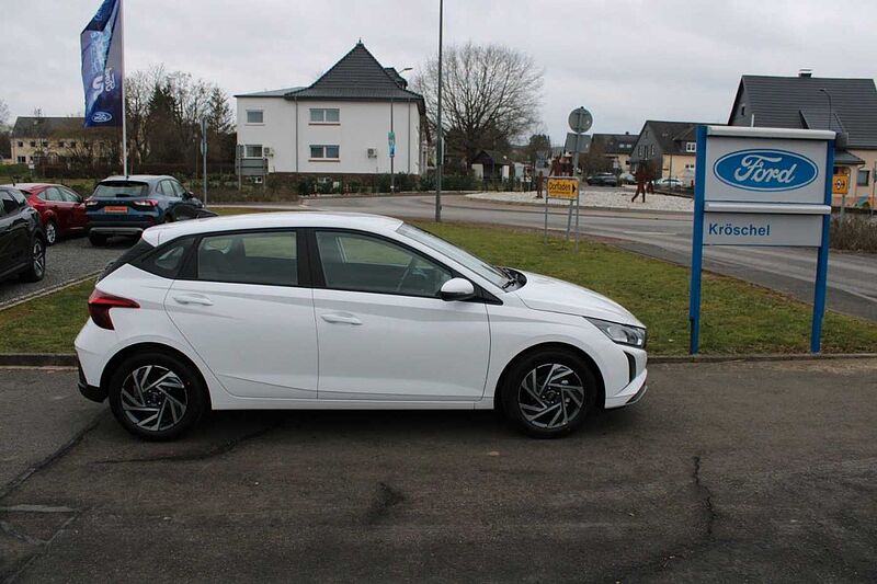 Hyundai i20 Select 1.2l+DAB+WinterPaket+AppLink+Navi