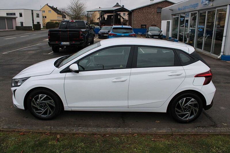 Hyundai i20 Select 1.2l+DAB+WinterPaket+AppLink+Navi