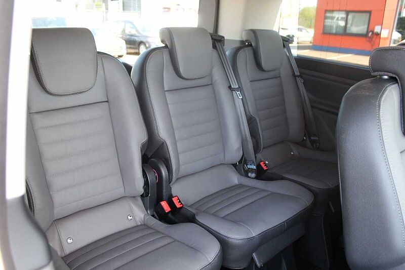 Ford Tourneo Custom 2.0l Ecobl. 320 L1 Titanium X+AHK