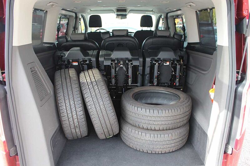 Ford Tourneo Custom 2.0l Ecobl. 320 L1 Titanium X+AHK