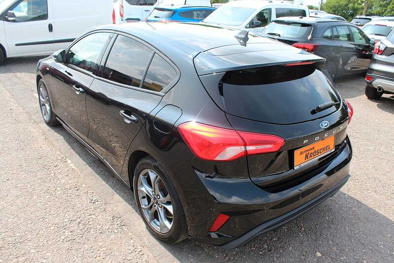 Ford Focus 1.0l Ecob. Lim. ST-Line+Navi+ACC+Winter