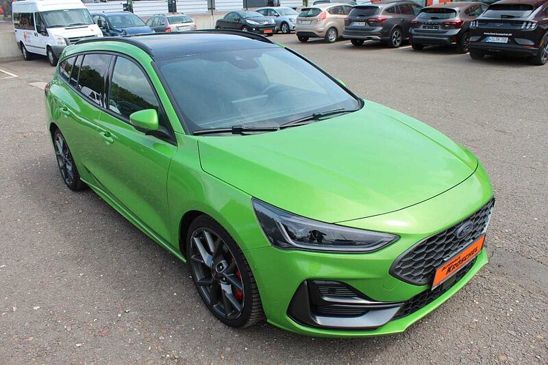 Ford Focus Turnier ST X 2.3l Ecob. +Winter P. +Panorama