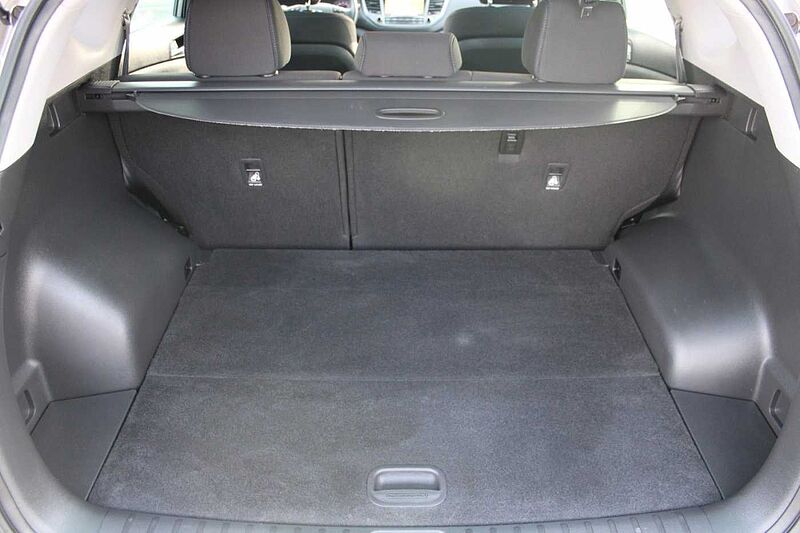 Hyundai Tucson 2.0l CRDi Blue Style 2WD+Navi+Winter P.