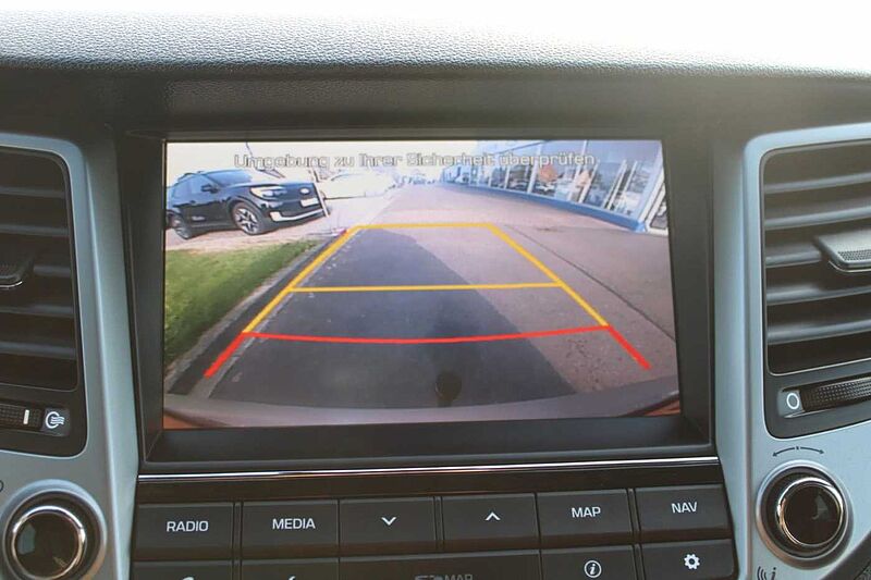 Hyundai Tucson 2.0l CRDi Blue Style 2WD+Navi+Winter P.