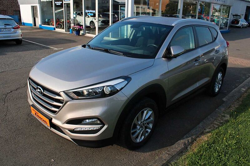 Hyundai Tucson 2.0l CRDi Blue Style 2WD+Navi+Winter P.