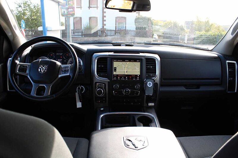 Dodge RAM 1500 Classic, Night Edition, V8, Prins Gas