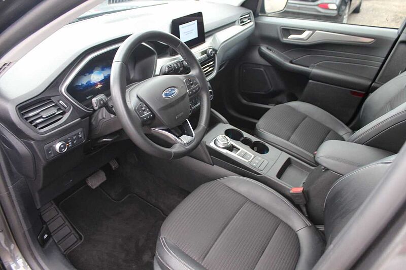 Ford Kuga 2.0l Ecobl. Titanium X+AHK+Navi+Winter P.