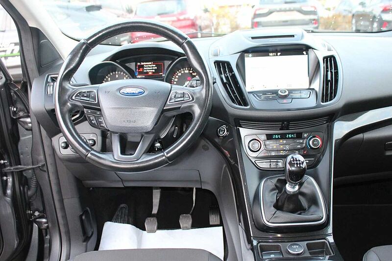 Ford Kuga Titanium 2.0 TDCi 4x4*AHK*KAMERA