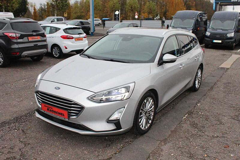 Ford Focus Turnier 1.5 Ecob. Titanium*AHK*KAMERA