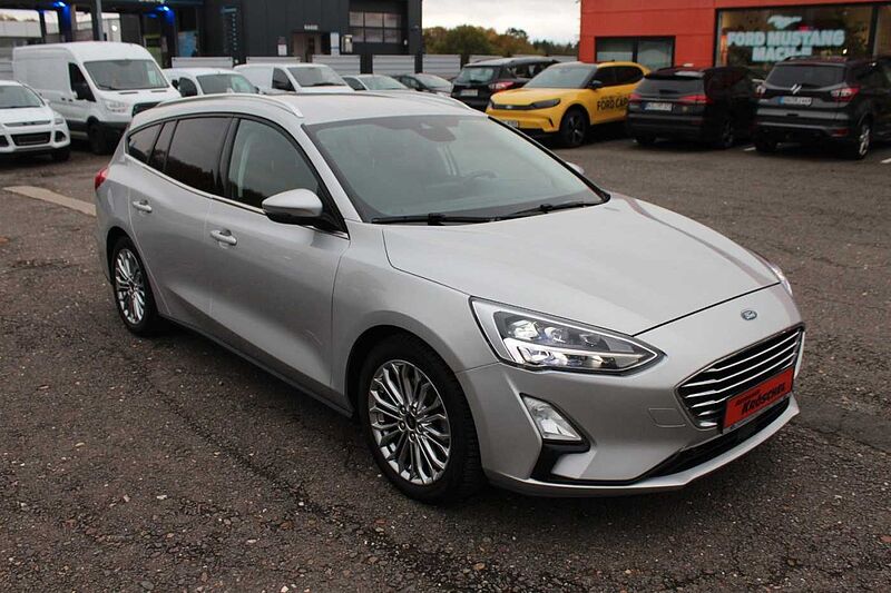 Ford Focus Turnier 1.5 Ecob. Titanium*AHK*KAMERA