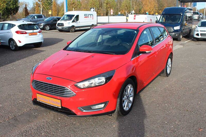 Ford Focus Turnier 2.0 TDCI Titanium*KAMERA*NAVI*ACC