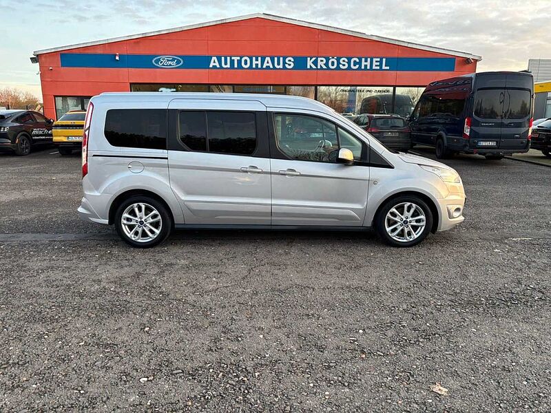 Ford Grand Tourneo 1.5 TDCI Connect Titanium