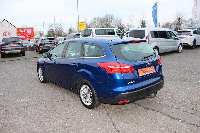 Ford Focus Turnier C&C 1.0l Ecob. +AHK+Navi