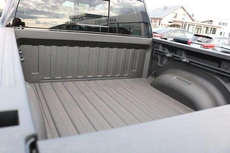 Dodge RAM Limited,5,7l Hemi V8,Crew Cab,2022 Model USA