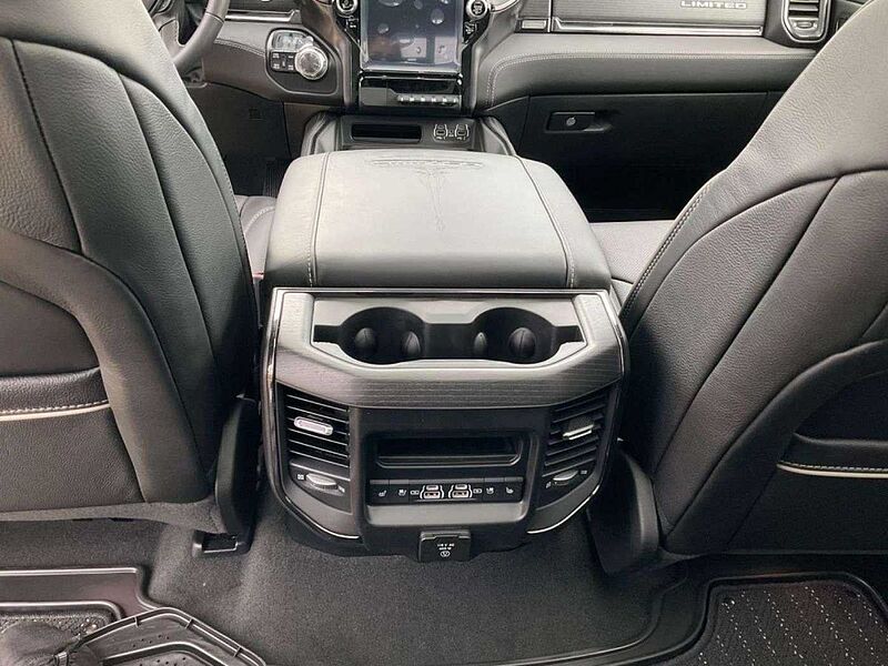 Dodge RAM Limited, 5,7l Hemi V8,Crew Cab, Model 22 USA