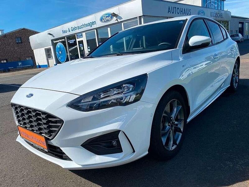 Ford Focus Lim. 1.0 Ecob. mHev ST-Line+LED+KAMERA