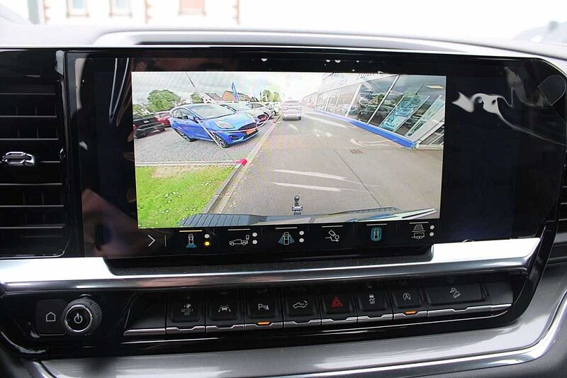 Chevrolet Silverado High Country,6,2L V8, Vollaussattung