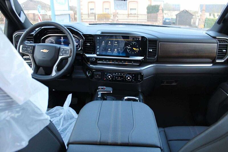 Chevrolet Silverado High Country,6,2l V8,Vollausstattung